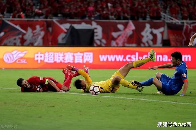 阿不都的姥姥今天去世 他坦言:自古忠孝难两全